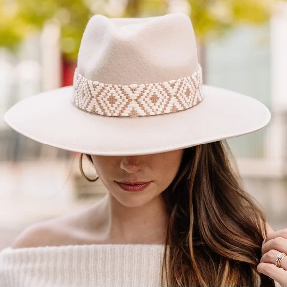 Olive & Pique | Accessories | Olive Pique Wool Felt Aztec  display picture 2